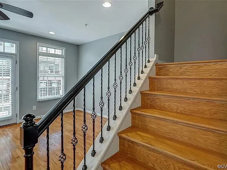 3909 Village Townes Walk — Photo 12