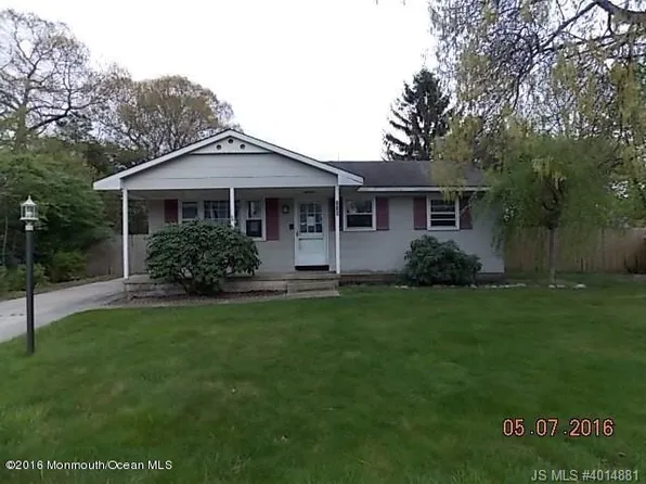 110 Boulder Lake Dr, Little Egg Harbor, NJ 08087