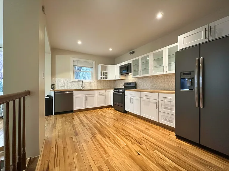 75 Overlook Pl #2 — Photo 7