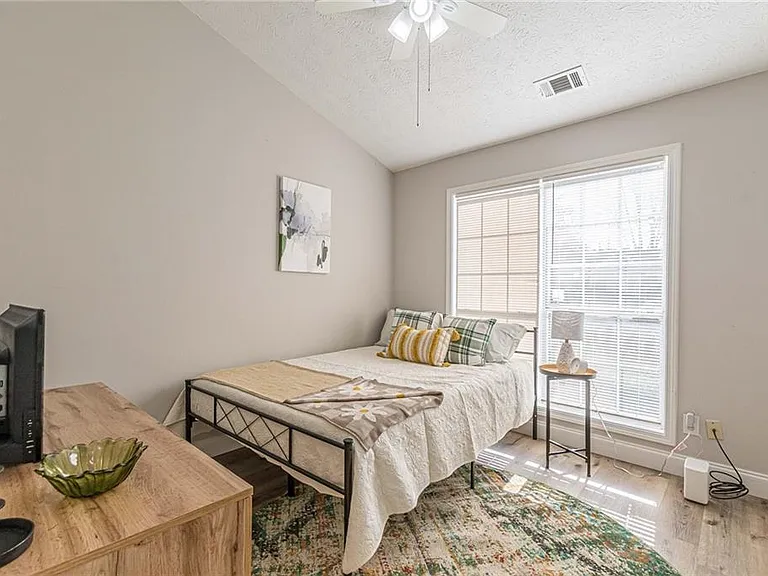 3195 Jorden Crest Ct — Photo 23