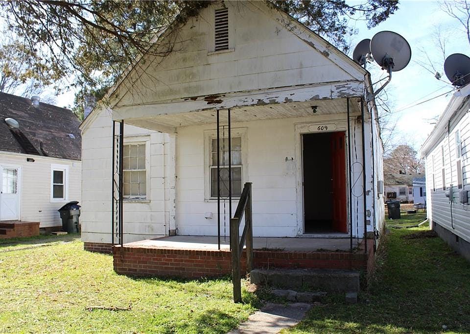 1st image of 609 Walnut St