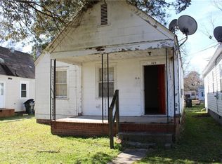 609 Walnut St, Franklin, VA 23851