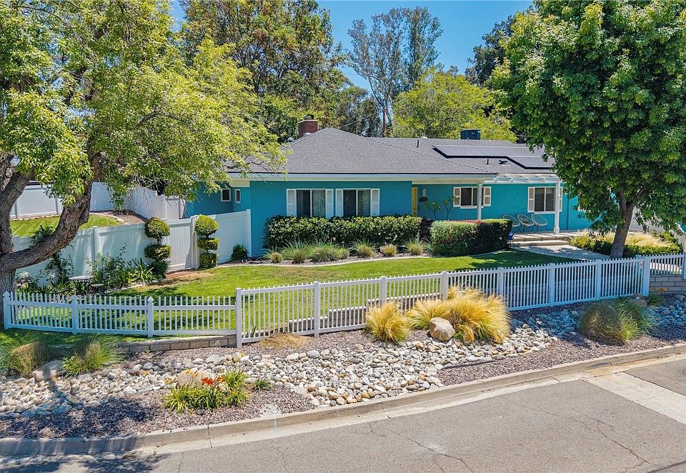 1st image of 505 Marilyn Ln