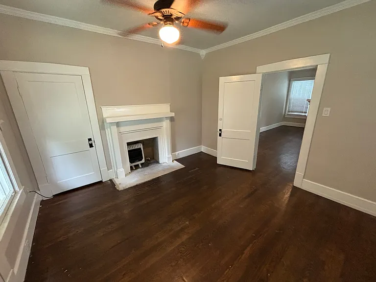 402 W Mobile St — Photo 8