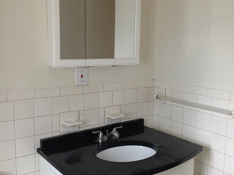 123 Snyders Lake Rd #131C — Photo 3