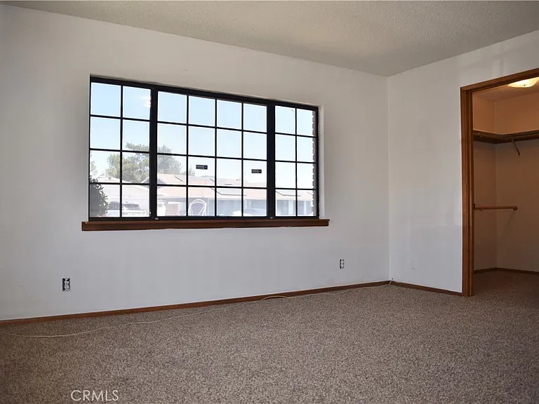 13925 Burning Tree Dr — Photo 9