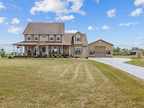 2nd image of 124 Wharf Rd