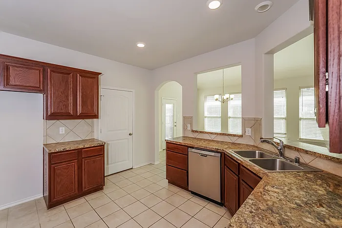 209 Riverdell North Mews — Photo 8
