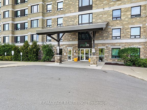 5th image of 7400 Markham Rd #615