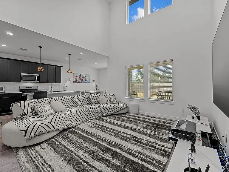 2720 Willow Gulch Way — Photo 12