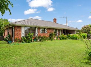 692 Farm Road 1506, Paris, TX 75460