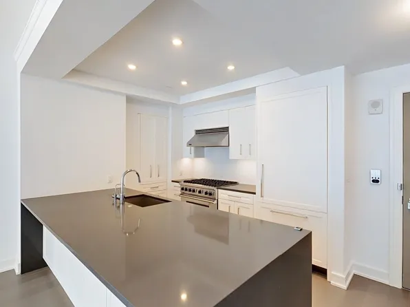 222 West 80th Street image 1 of 25