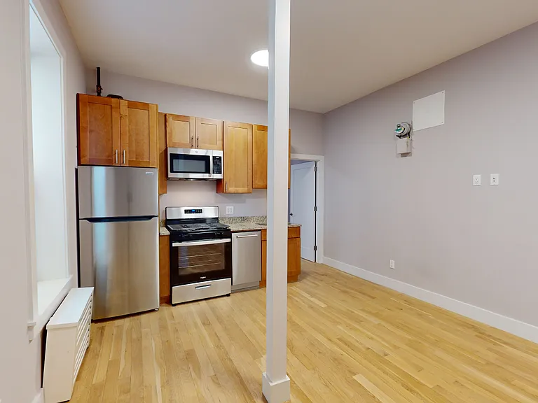 1061 Saint Nicholas Ave #4 — Photo 5