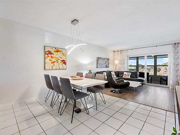 5th image of 601 NW 76th Terrace #208