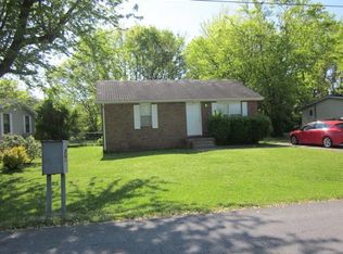 610 Colonette Dr, Hopkinsville, KY 42240