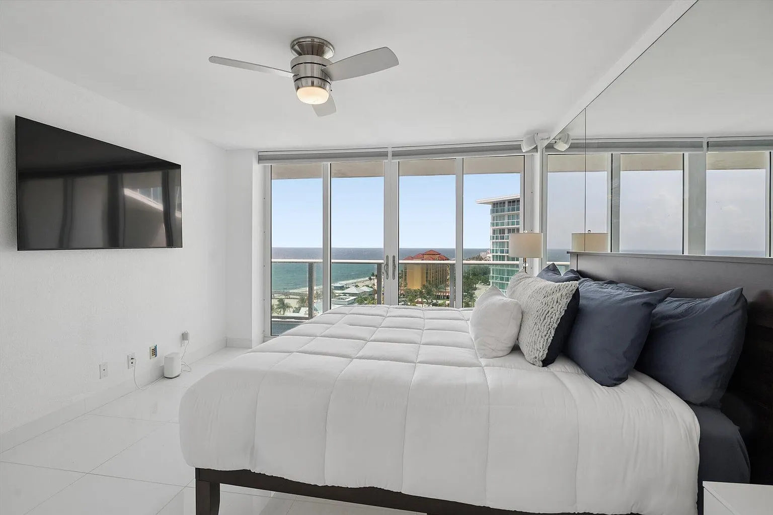 2 bed, 2.0 bath, $7,000 — Photo 4