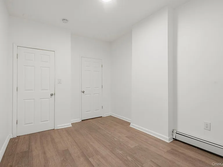 411 Liberty St — Photo 18
