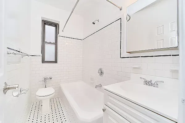 Rented by Living New York | media 10