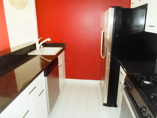 Sold by Manhattan Network Inc. | media 12