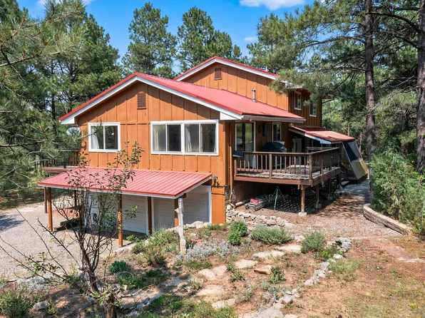 27 Sunflower Dr, Tijeras, NM 87059