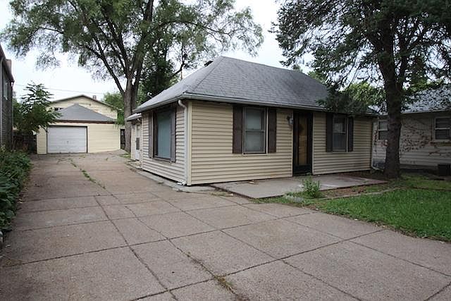 1st image of 2239 S 50th St