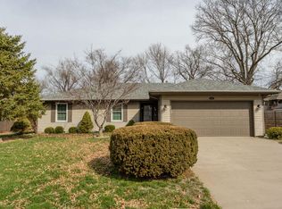 3215 W Silverleaf St, Springfield, MO 65807