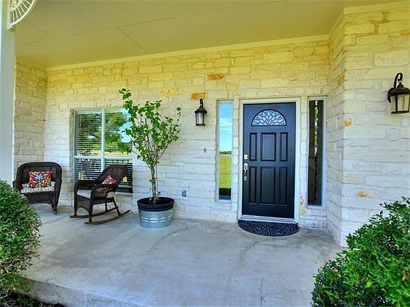 Welcome Home. What a great place to sit and relax to watch the sun set.