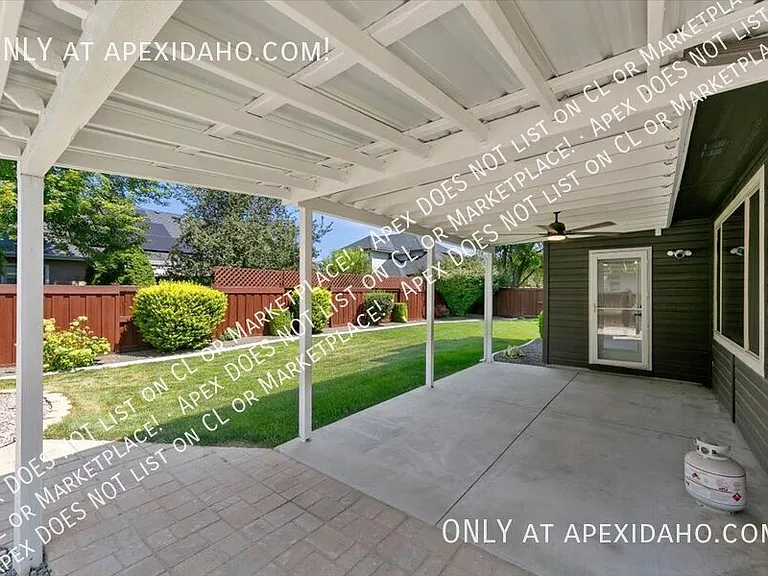 1828 W Divide Creek St — Photo 62