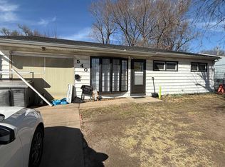 540 SE 37th St, Topeka, KS 66605