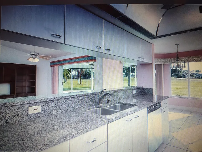 3107 Wynstone Dr — Photo 2