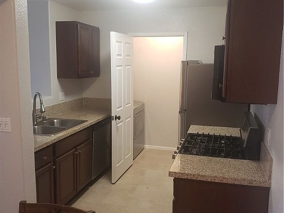 5th image of 7885 W Flamingo Rd Unit 1016