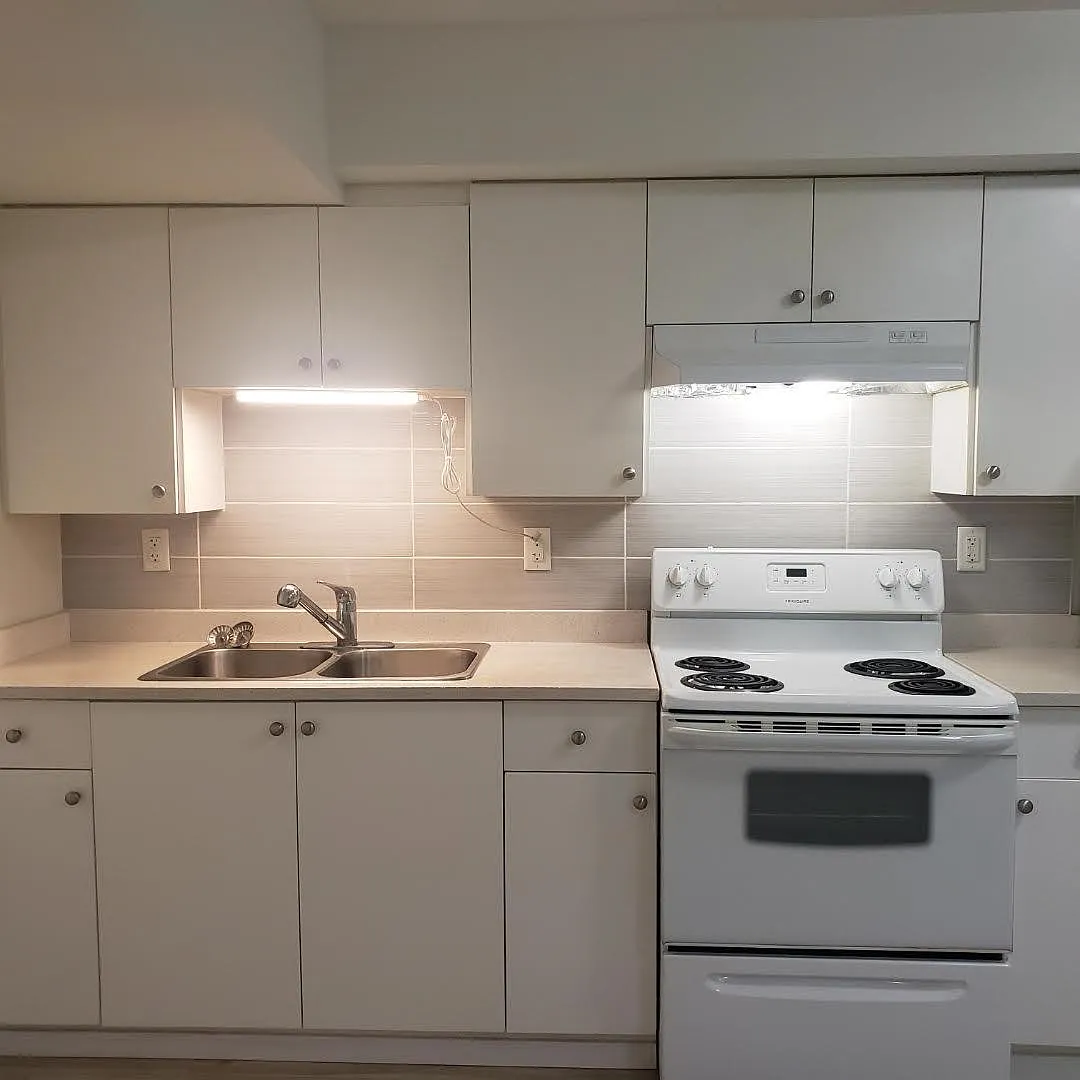 2 bed, 850 sqft, $1,750 — Photo 4