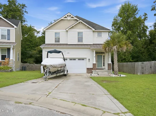 124 Katrina Street, Sneads Ferry, NC 28460