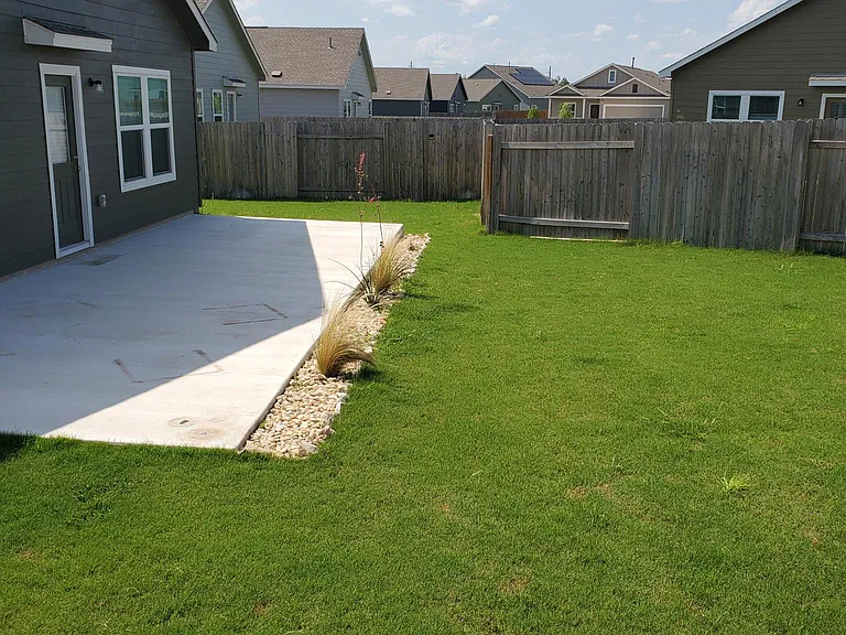 509 Gabriels Bluff Dr — Photo 3