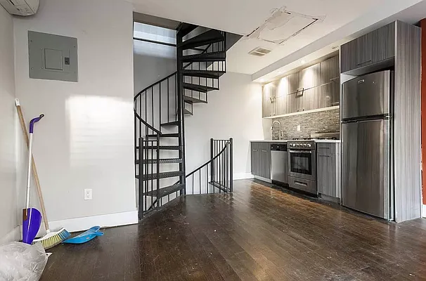 Rented by Brooklyn Group | media 29