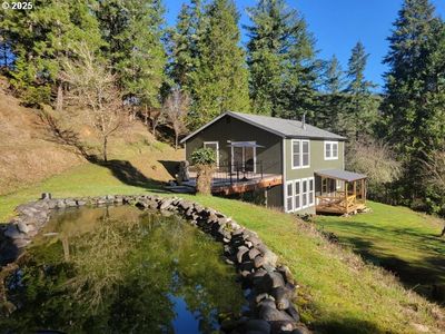 2765 Days Creek Rd, Days Creek, OR, 97429
