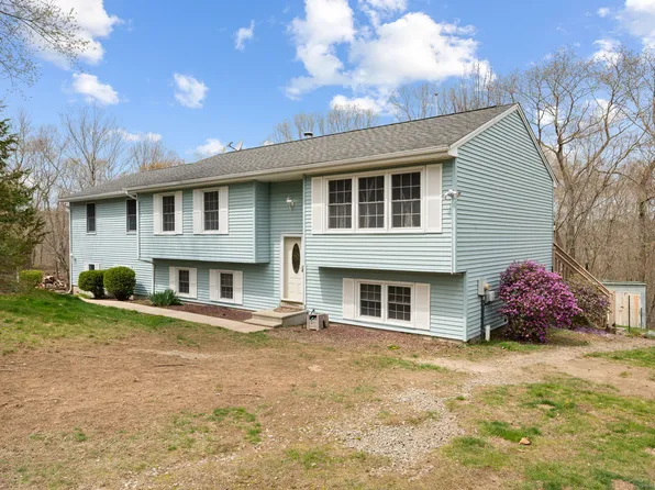 30 Beechwood Terrace, Griswold, CT 06351