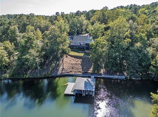 109 Oakwood Rd, Jacksons Gap, AL 36861