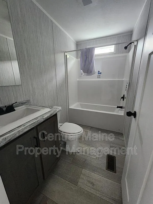 2 bed, 2.0 bath, 840 sqft, $1,350 — Photo 3