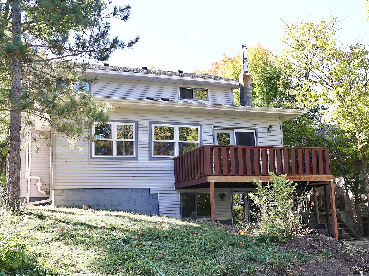 3 bed, 3.5 bath, 2544 sqft, $5,000 — Photo 2