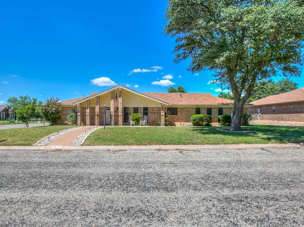 3626 Green Ridge Dr, San Angelo, TX 76904