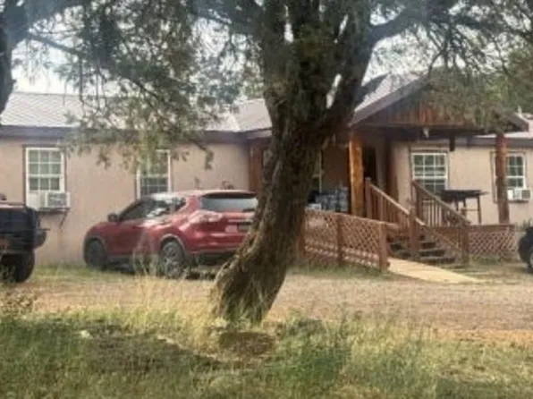 3 Leadville Rd, Glorieta, NM 87535