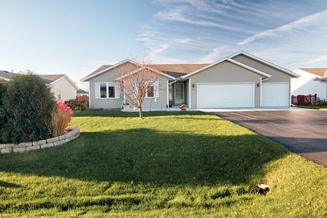 1st image of 655 Purple Sage Dr