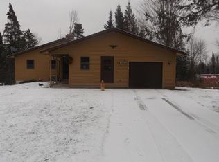 W3903 Sylvan Acre W, White Lake, WI 54491