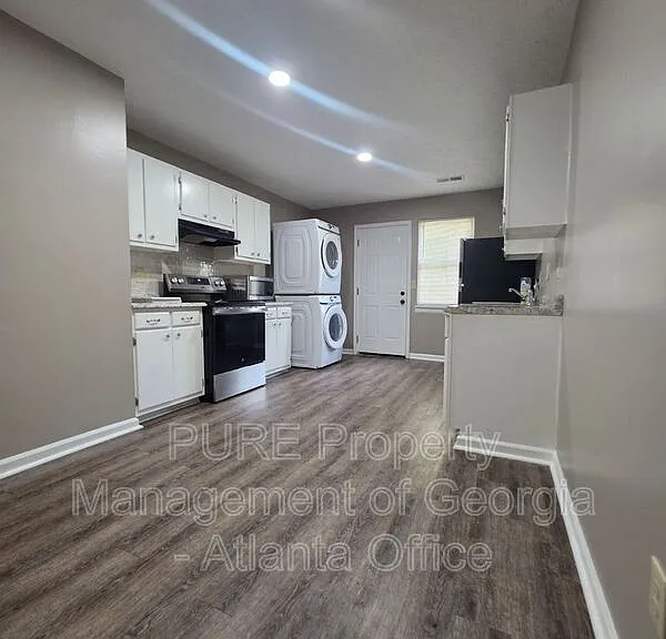 181 Kimberly Way SW #181 — Photo 3