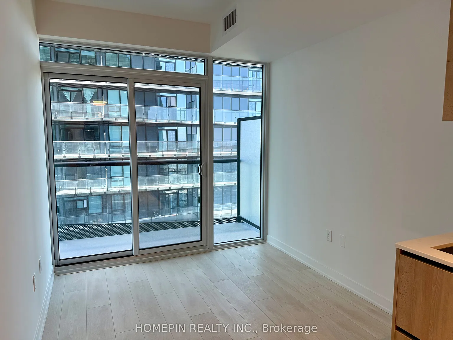 2 bed, $2,275 — Photo 3