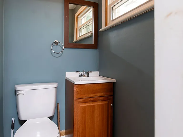 10 Warren Dr — Photo 23