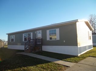 1722 Meadowbrook Dr, Monroe, MI 48161