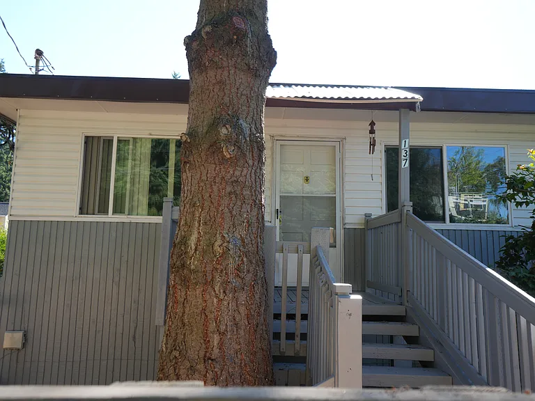13700 Midvale Ave N #1 — Photo 2