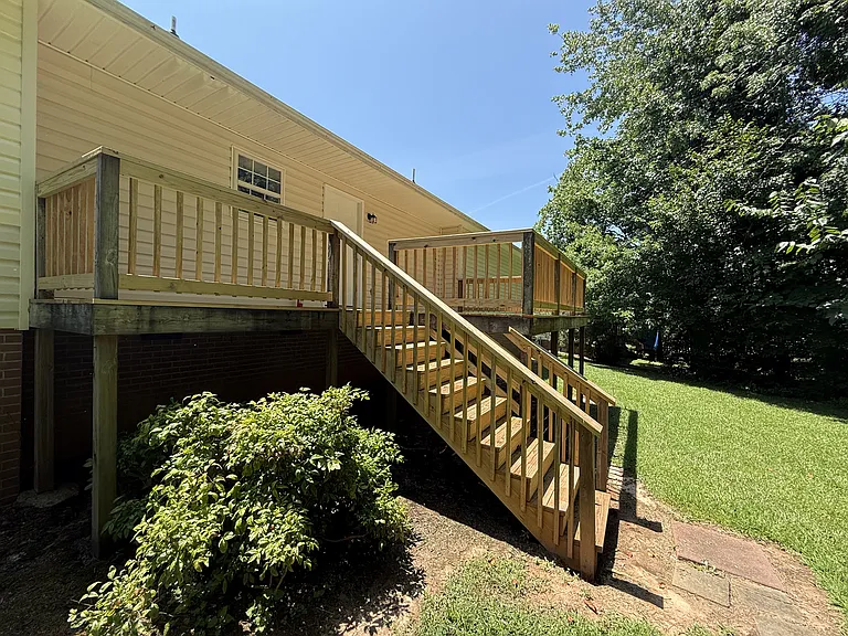 288 Augustine Dr — Photo 7